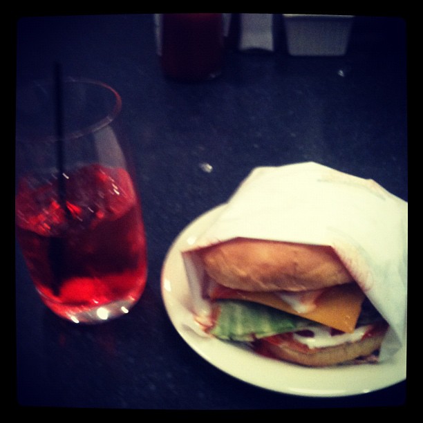 189440701057909897_24740944