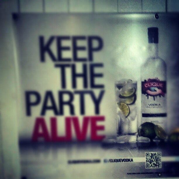 208980863856368813_179040214