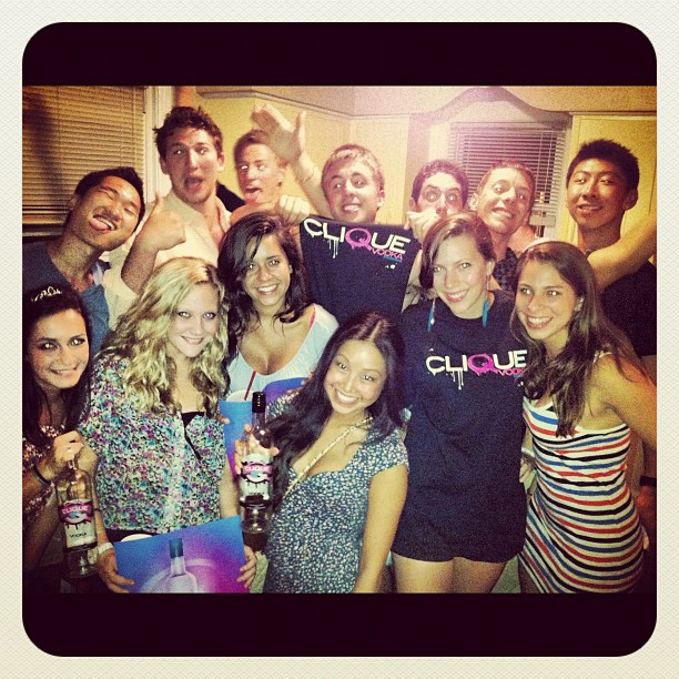 242713888332753090_198087089