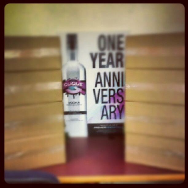 275160115395645590_201085211