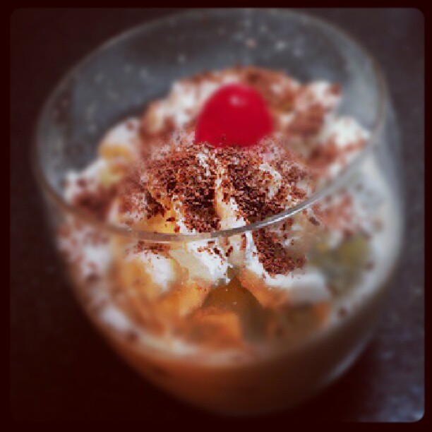 286427471673512090_201085211