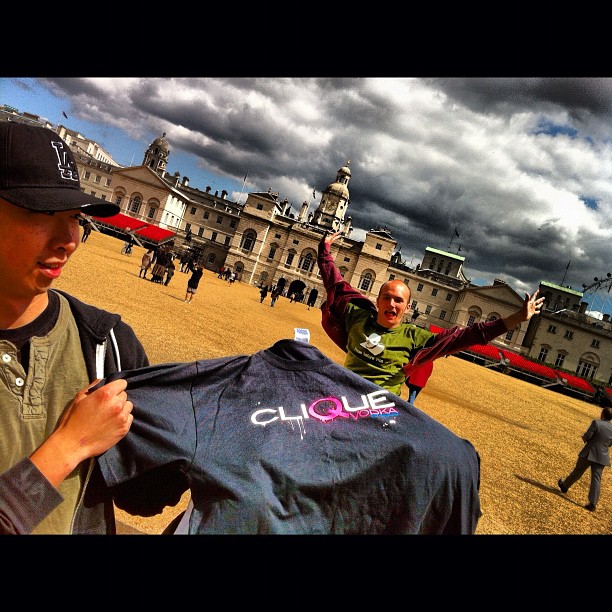 292940595517761576_198087089