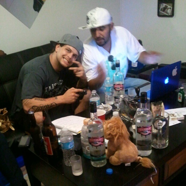 295067371326933897_45679097