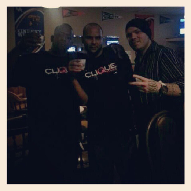 295690218583886196_45679097