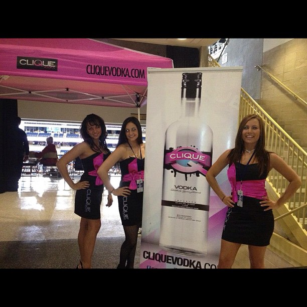 320664256512398765_17311412