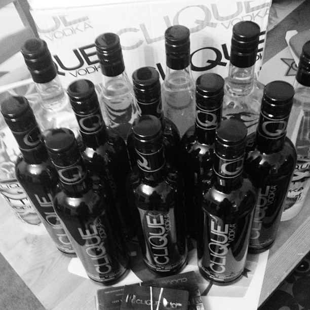 340753460098152543_10977221