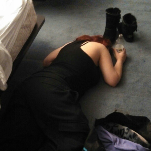 359359233357205758_201085211