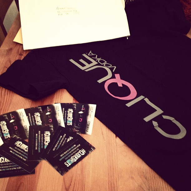 375454116041898885_10977221