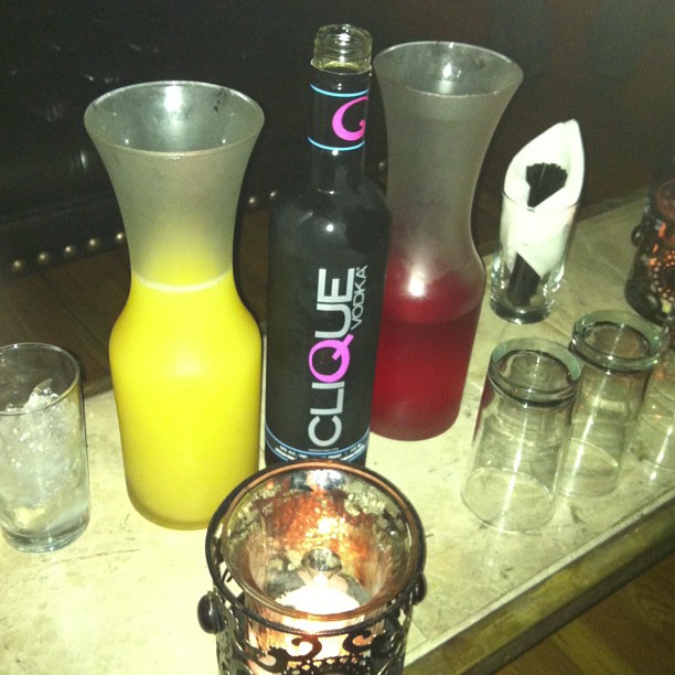 377868296833430709_14897268