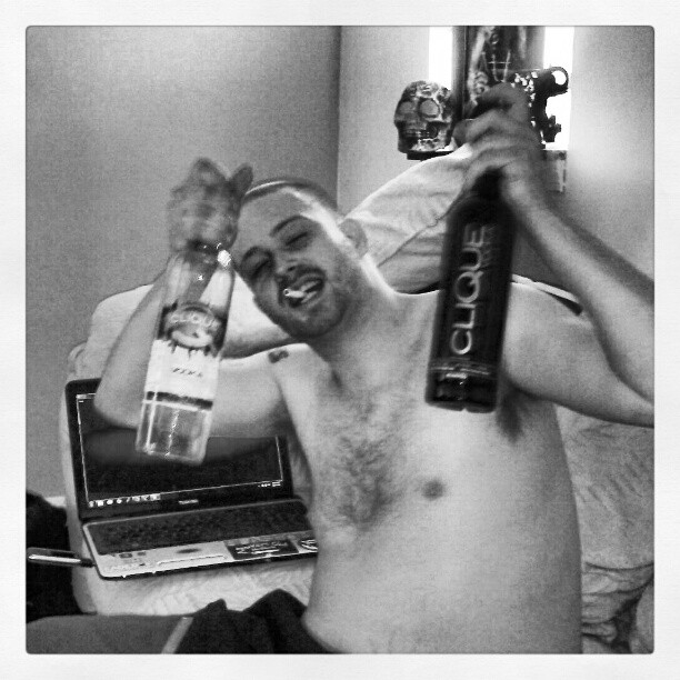 381095961081068566_257006198