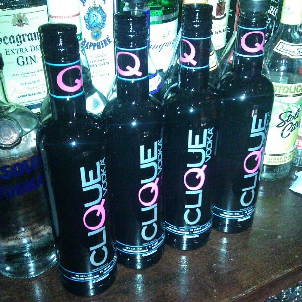 385697364588977998_271402134