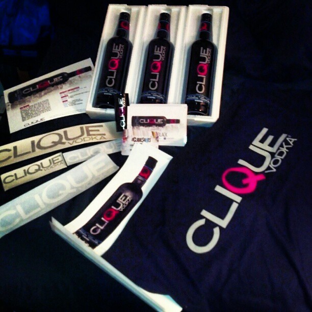 389312979952684435_30610466