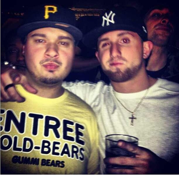 397944646536963399_200361704