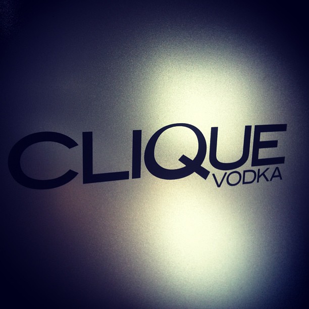 410806614836219444_7008170