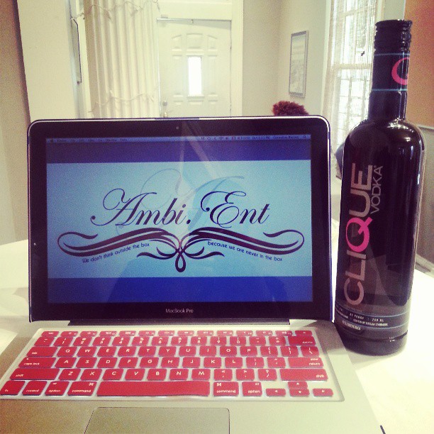 413763806100309183_34890368