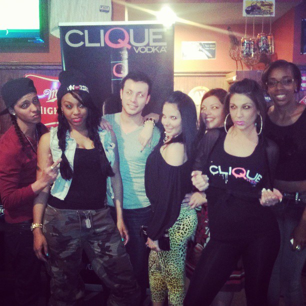 425630191537407812_32449400