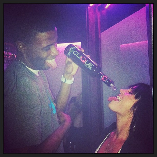 433962323081619077_216358000