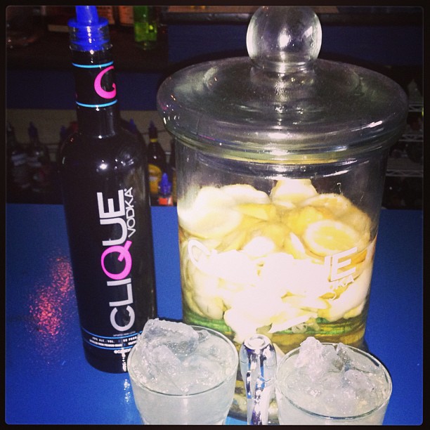 434733994679852396_319227934