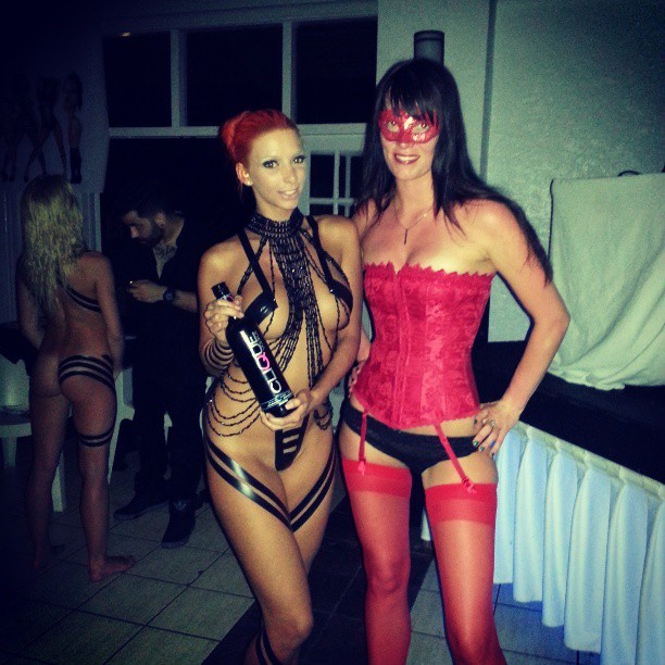 435042137433394763_42100722