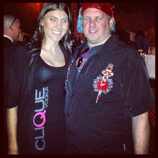 438533604942689336_144757956