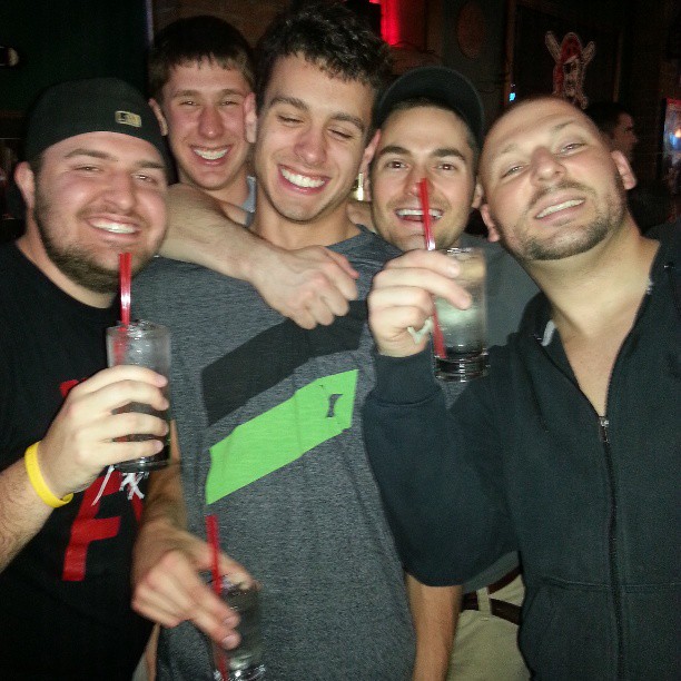 443750912093106621_146176067