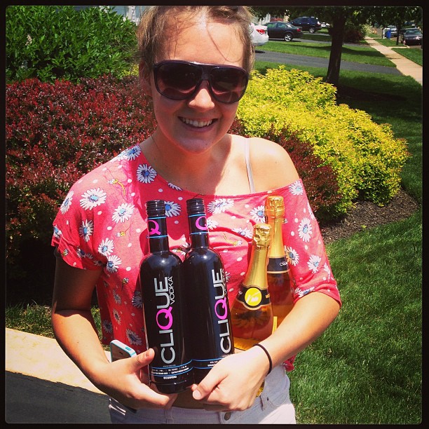 468081234009455242_217722621