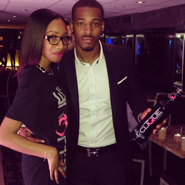 474232090093750329_6842113