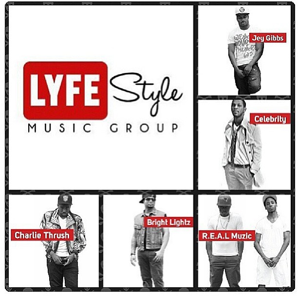 516129589639618376_33335614