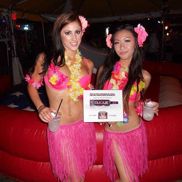 518444546505176114_323282940