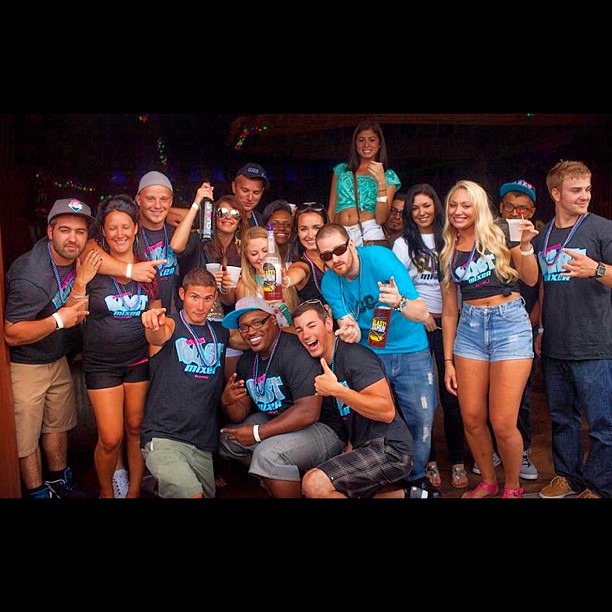 521972423455307662_420861692