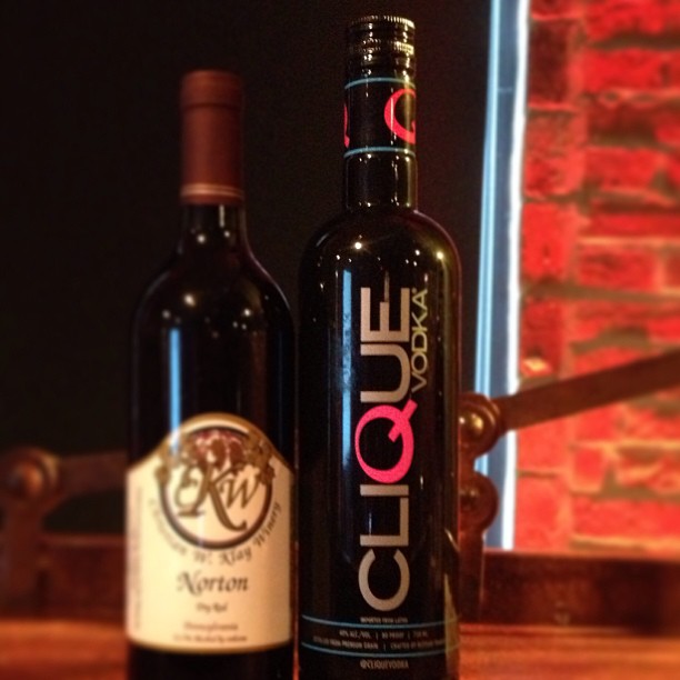 522696840262418075_235615990