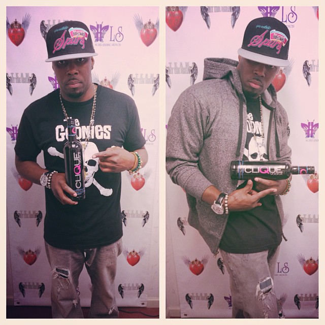 569918155113491545_215361402