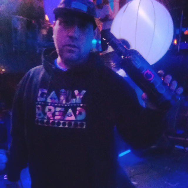 574172219279718716_182996069