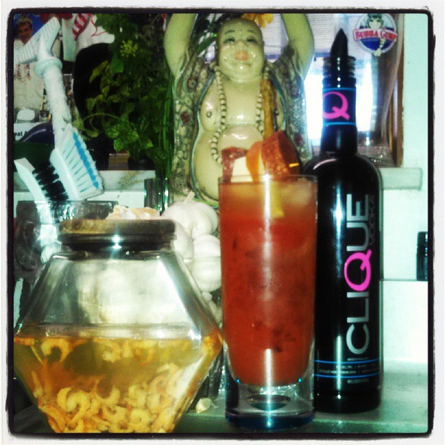 576107795104092583_201085211