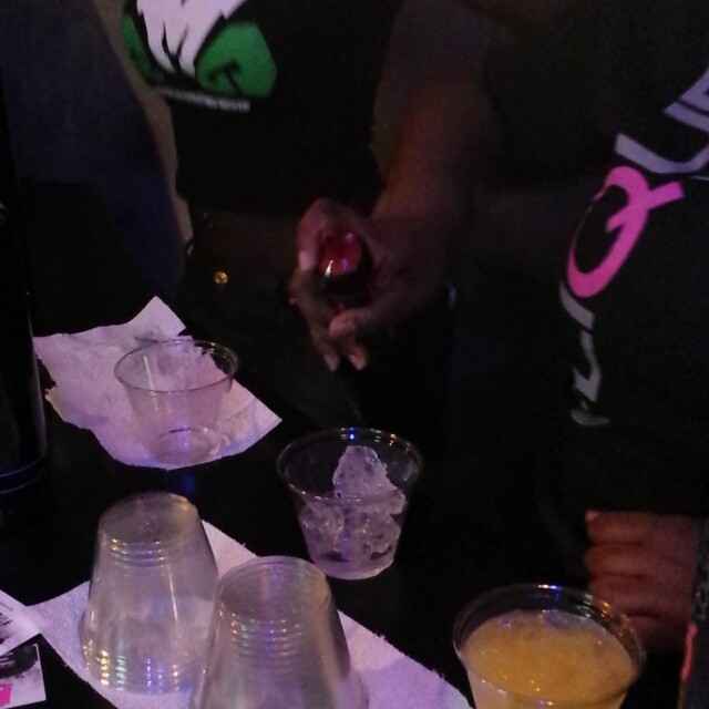 587945610527459226_294628920