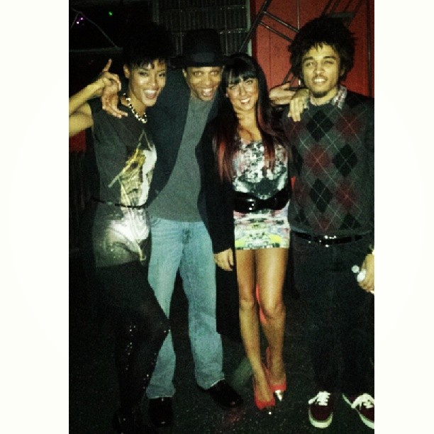 591350633899788365_179514897