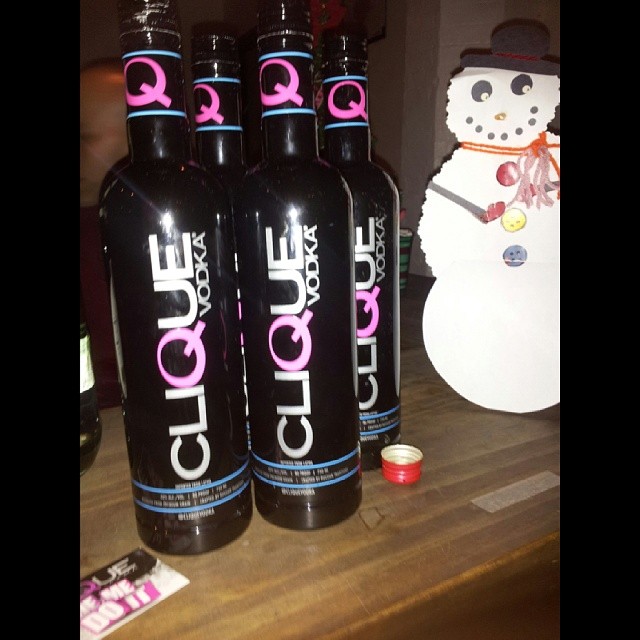 614098127955674810_228985496