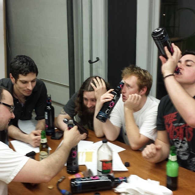 715323855966273794_1013083807