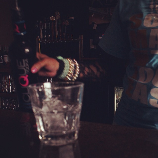 723952585350610106_1127160798