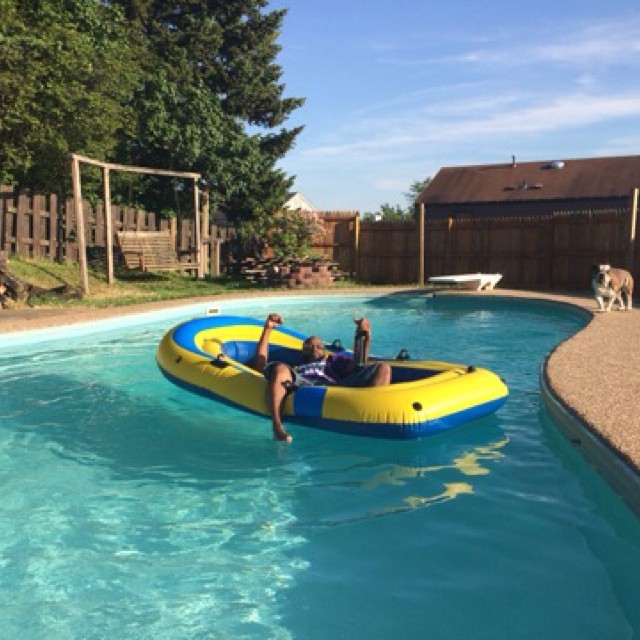 737887297731329253_1127160798