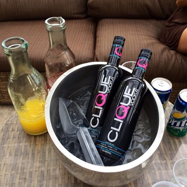 739009124763388043_977704817