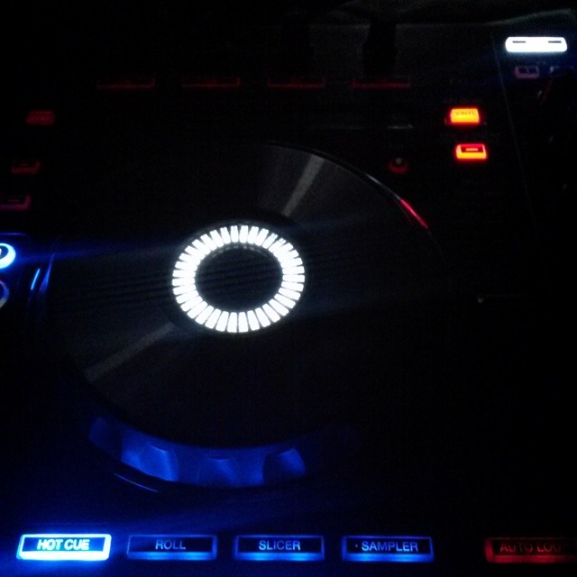 746073722790632961_41943094