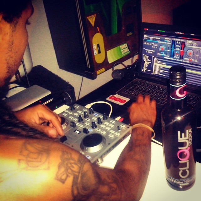 770557260035303501_659685041