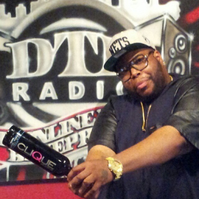 792856051859875808_227357072